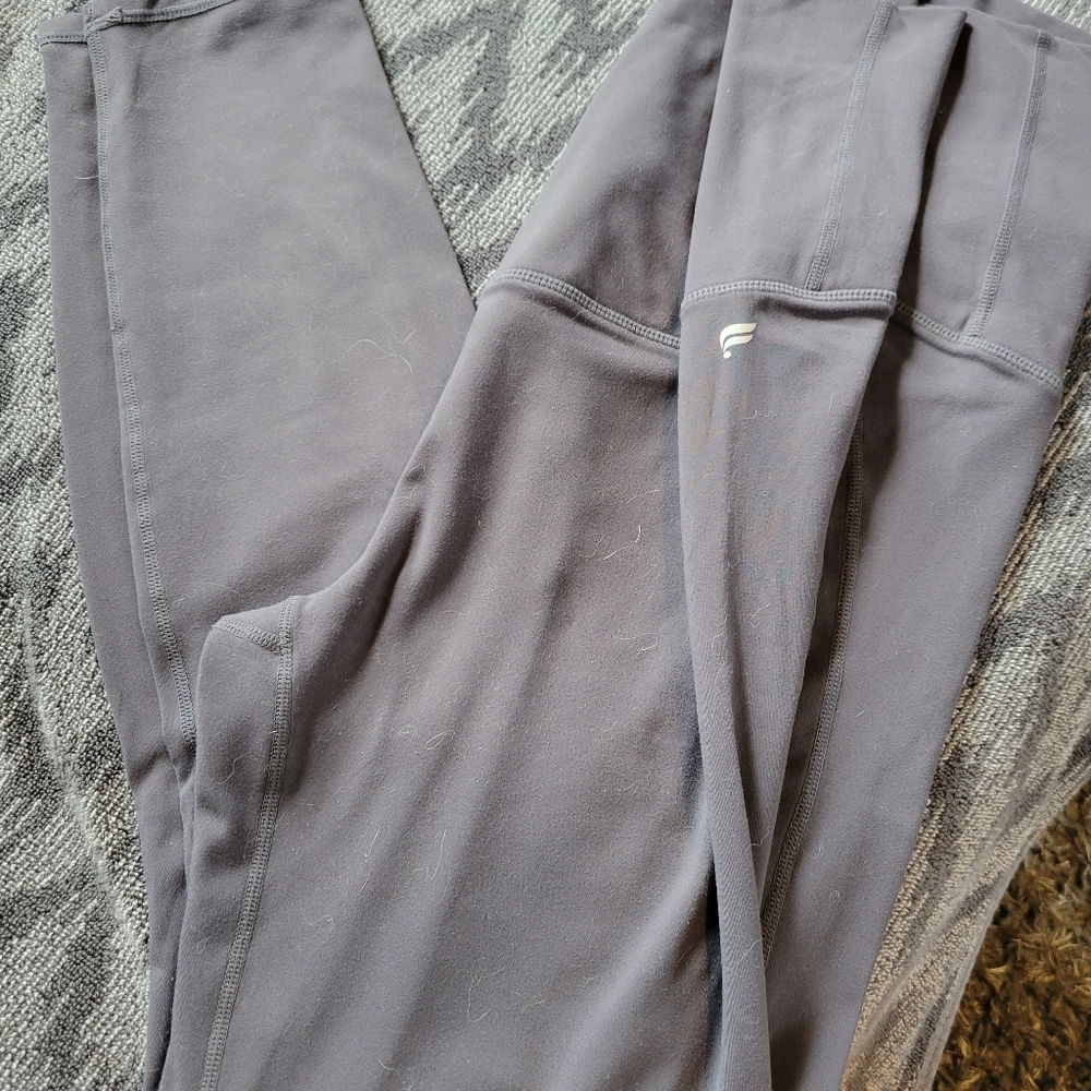Fabletics full length maternity leggings